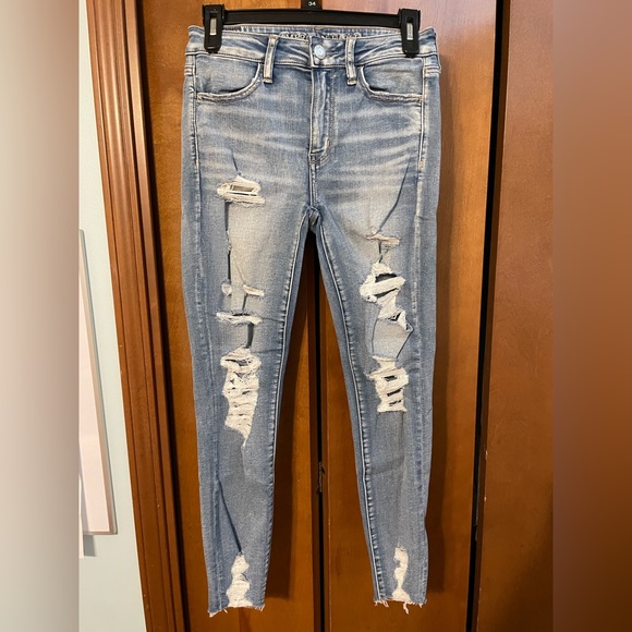 American Eagle high waisted jeans 4S - Picture 1 of 3